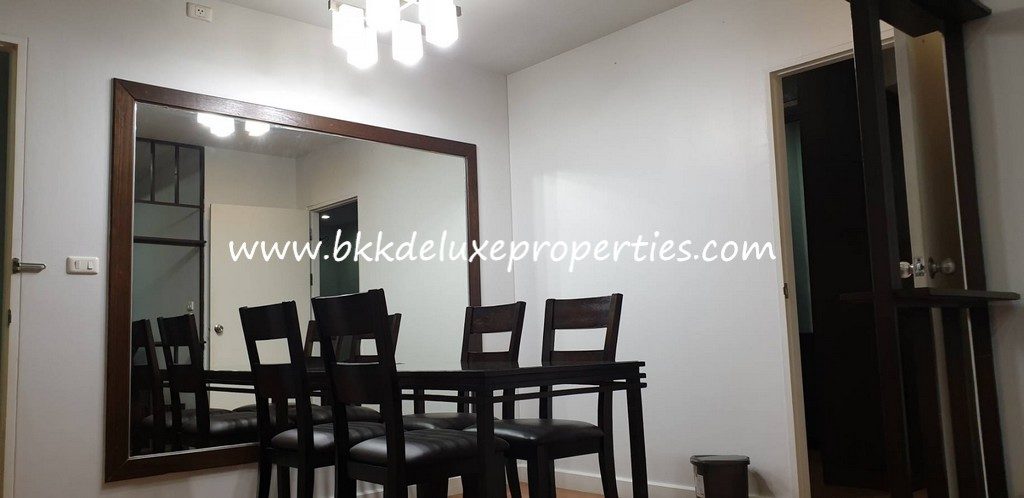 Condo One X. Sukhumvit 26 Condo For Sale Rent. Dining Table