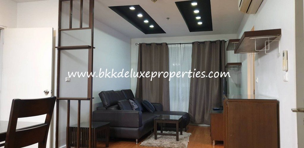 Condo One X. Sukhumvit 26 Condo For Sale Rent. Living Area