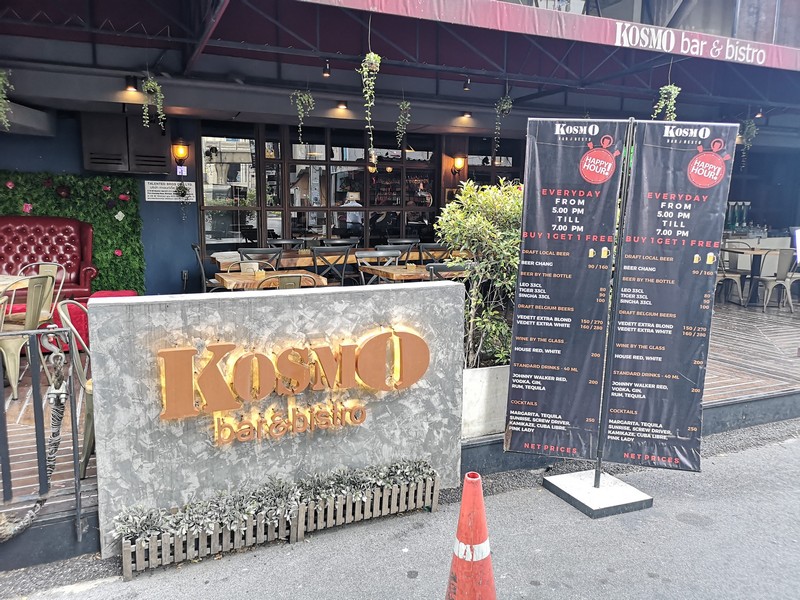 Kosmo Resto & Bar. W District. Phra Khanong. Bangkok