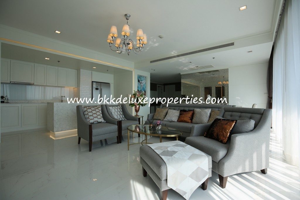 Bangkok Chao Phraya River View Condo For Rent. Sofa