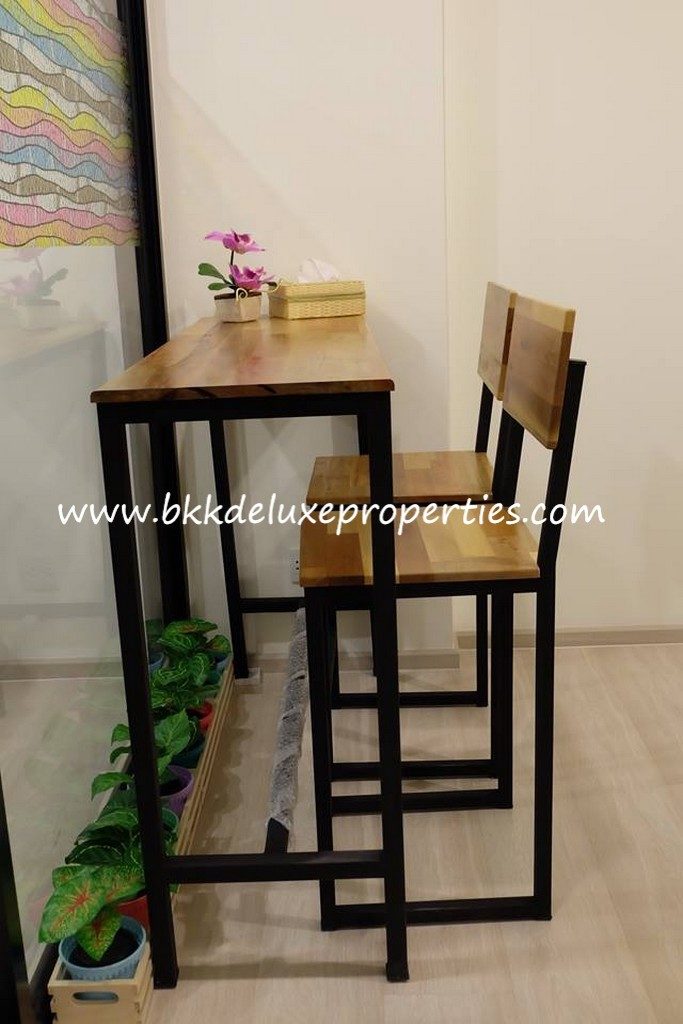 Life Asoke. Bkkdeluxe Phetchaburi Condo Apartment For Rent In Bangkok. Dining Table