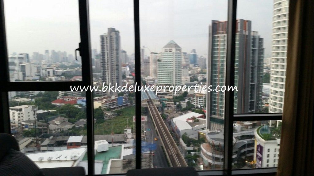 Wyne Sukhumvit. Bkkdeluxe Bangkok Phra Khanong Condo For Rent On Sukhumvit Rd. City View.