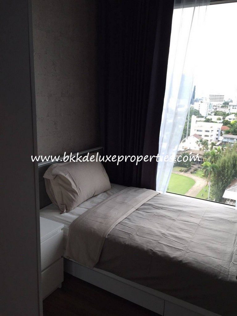 Bkkdeluxe Bangkok condo for rent in Ekkamai 12. Single Bedroom.